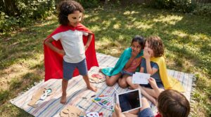 A short, parent-led weekend imagination challenge invites kids to create a hero with one strong power and one kind flaw. It boosts language, empathy, and memory in simple, joyful sessions that last 10 to 30 minutes.