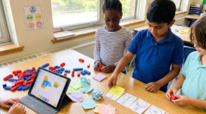 Computational thinking small steps helps children turn big tasks into tiny, doable actions. Learn playful, age-friendly routines and find Storypie stories to practice these habits together.
